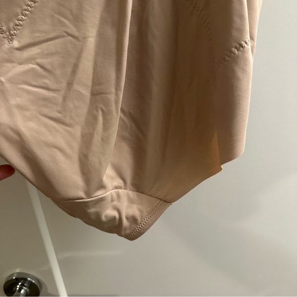 Miracle suit size 38 DD GUC clean - Picture 11 of 16